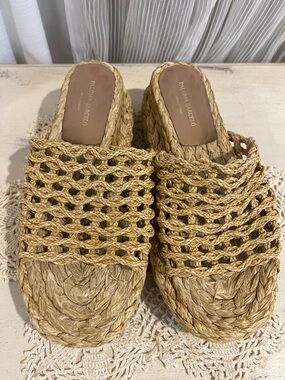 Paloma Barceló Woven Raffia Platform Mules Made in Spain Size 40
